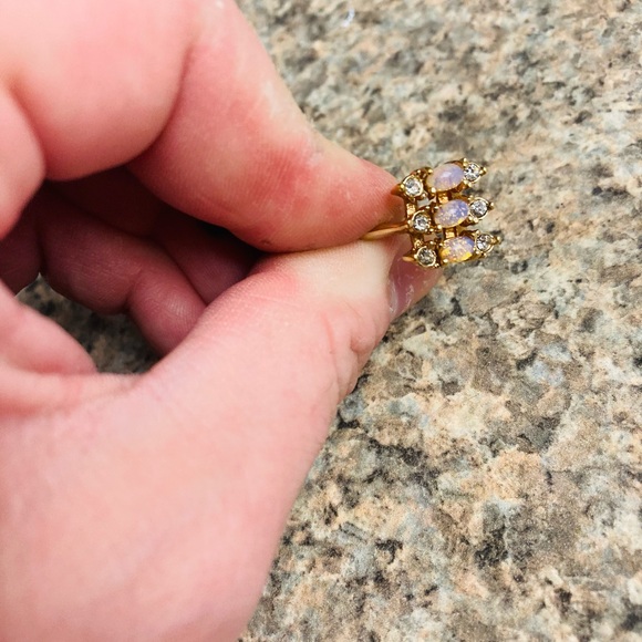 Vintage 🆕 Avon Gold & Pink Opal Stone Ring - Picture 5 of 6